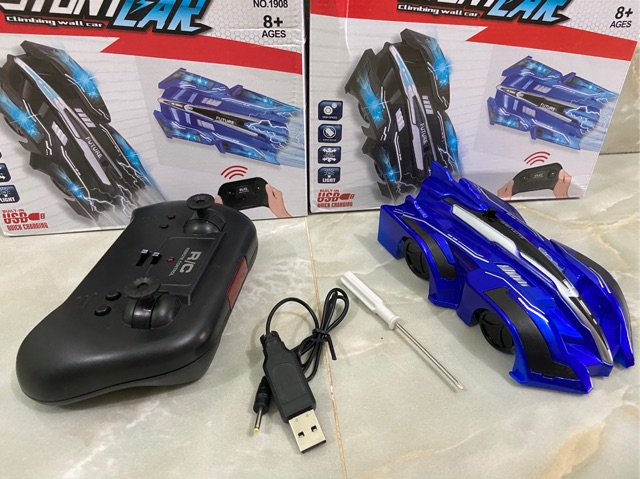 Đồ Chơi Trẻ Em Xe Điều Khiển Từ Xa Leo Tường