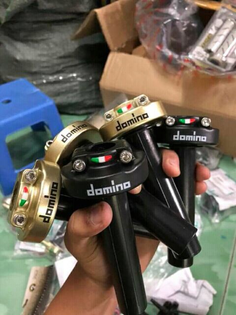 cùm tăng tốc domino vàng 2 dây ga gắn mọi dòng xe
