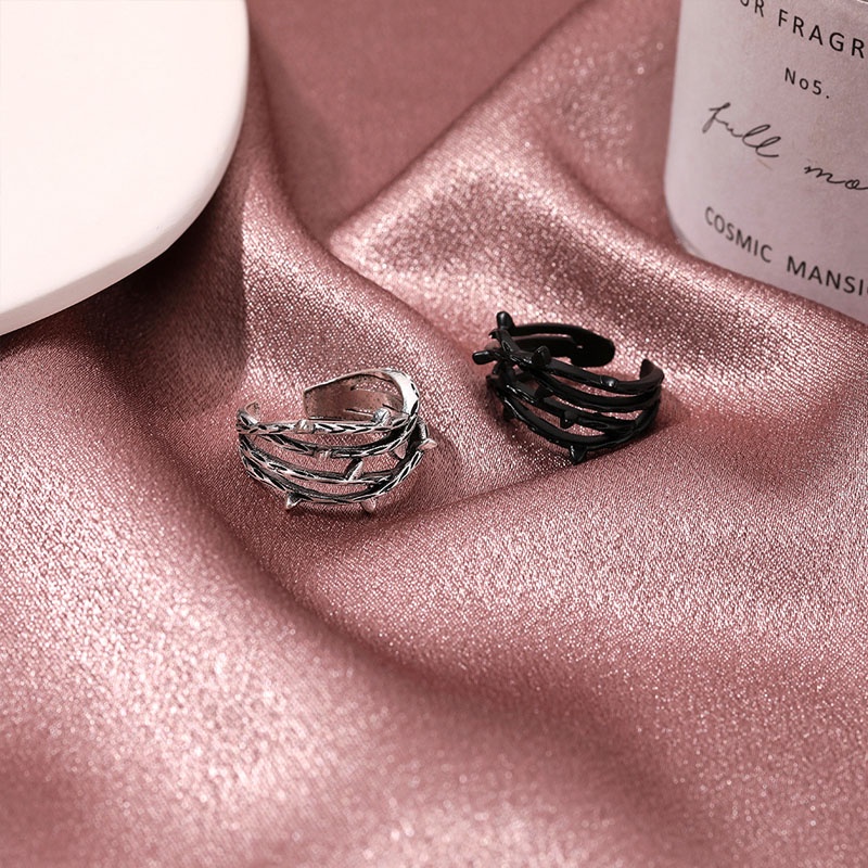 Nhẫn Hở Nhiều Lớp Màu Sắc Đa Dạng