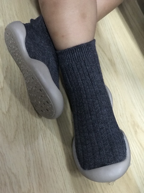 Giày bún cổ cao siêu mềm, ít đụng hàng