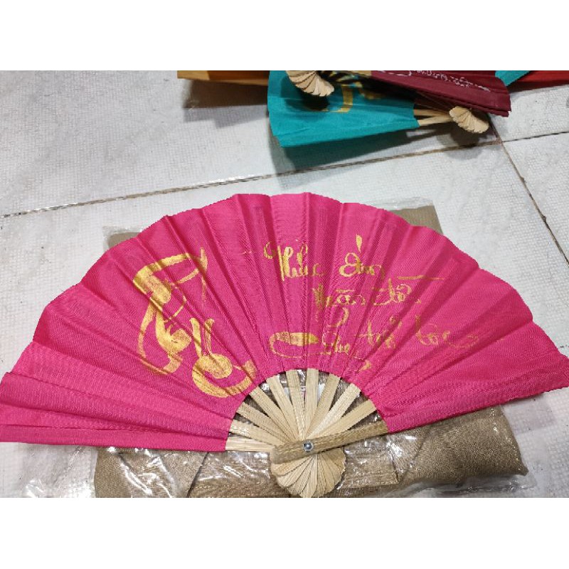Quạt vải thư pháp, quạt vải vẽ tay thư pháp