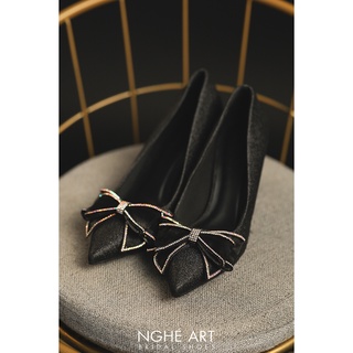 Giày cưới Nghé Art nơ kim tuyến màu đen 358