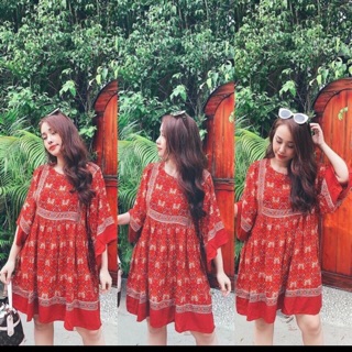 Váy thổ cẩm