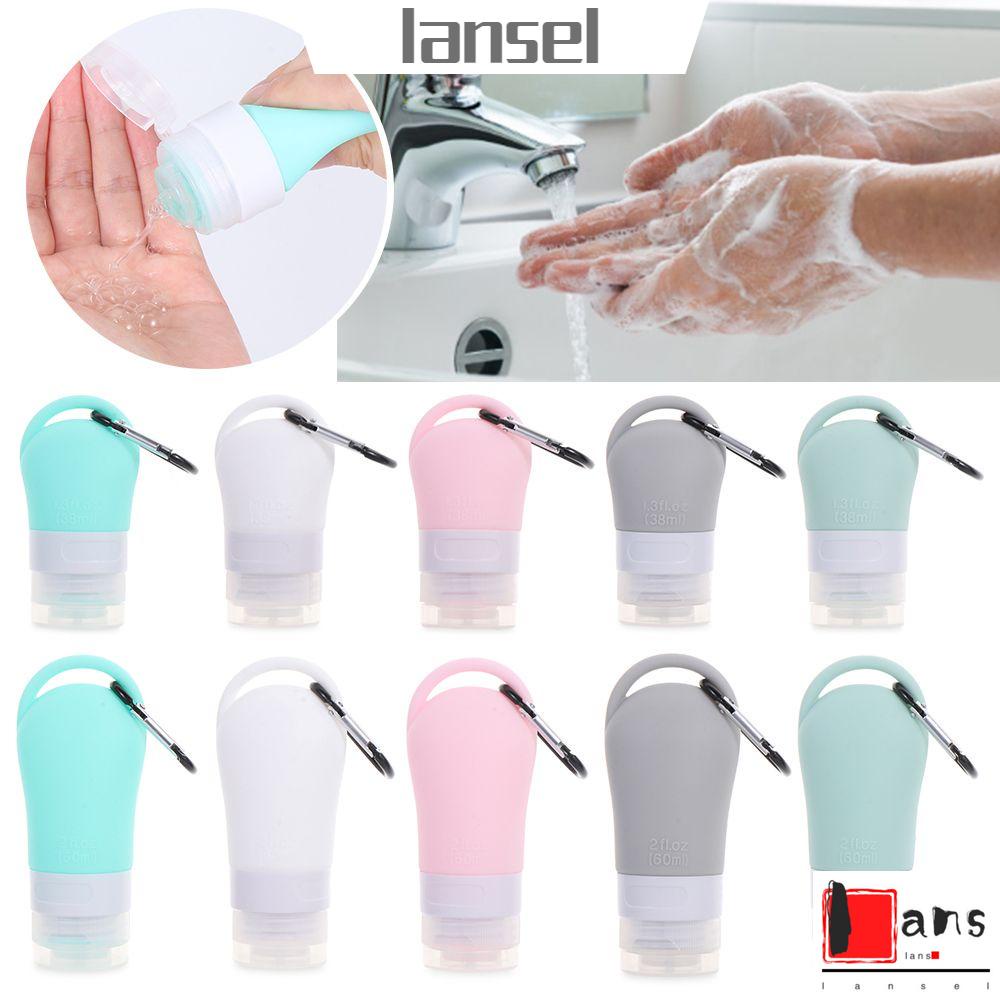 Chai đựng hóa mỹ phẩm bằng silicon nhỏ gọn tiện dụng khi du lịch