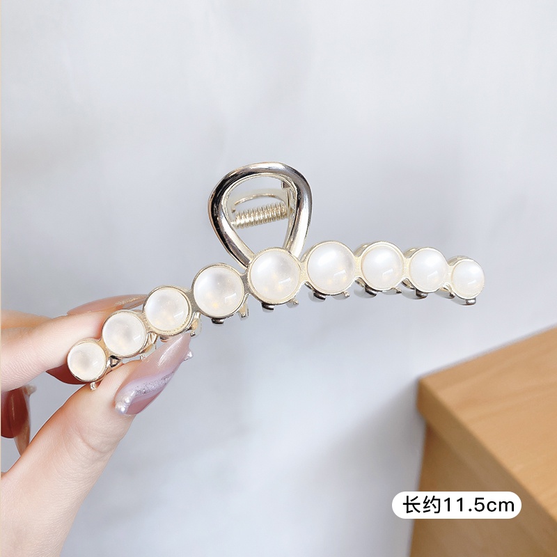 Kẹp Tóc Kim Loại Cỡ Lớn Phối Tua Rua Hình Bướm Phong Cách Hàn Quốc