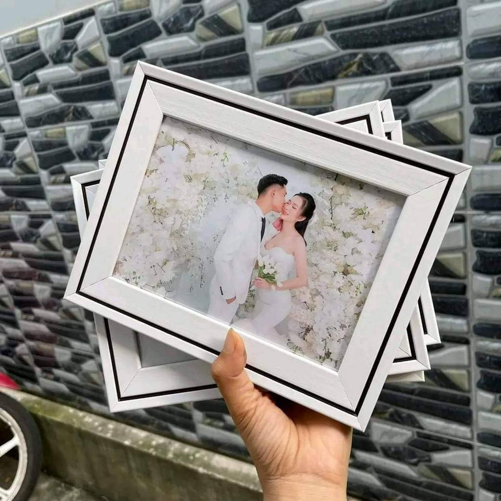 Khung ảnh 10x15, 13x18, 15x21 để bàn mặt mika -Tặng kèm chân chống