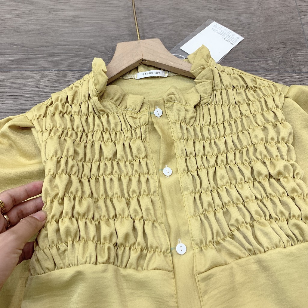 [ 𝐅𝐑𝐄𝐄 𝐒𝐇𝐈𝐏 ] Áo Vàng Nhẹ Cổ Bèo Sang Chảnh Dễ Mix phối ti tỉ đồ Chất lụa tằm qc cao cấp siêu mềm đẹp mát