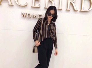 Áo sơ mi nút đồng sang chảnh