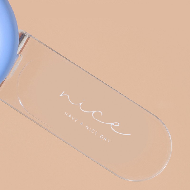 Dụng cụ mở nắp bồn cầu thiết kế tự dính an toàn tiện dụng