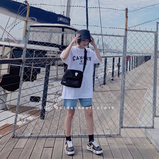 SIMPLE BAG (tặng kèm huy hiệu random/ảnh thật)