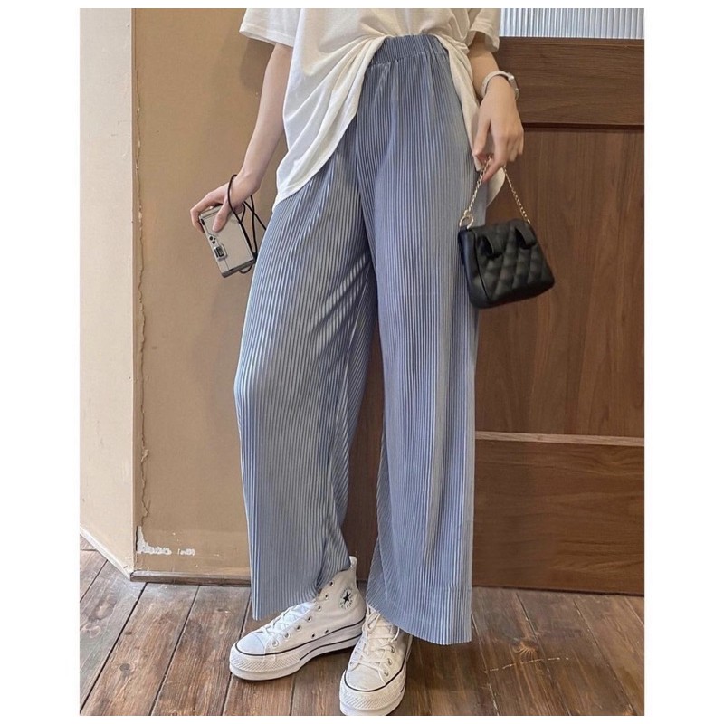 Quần culottes xếp ly gân