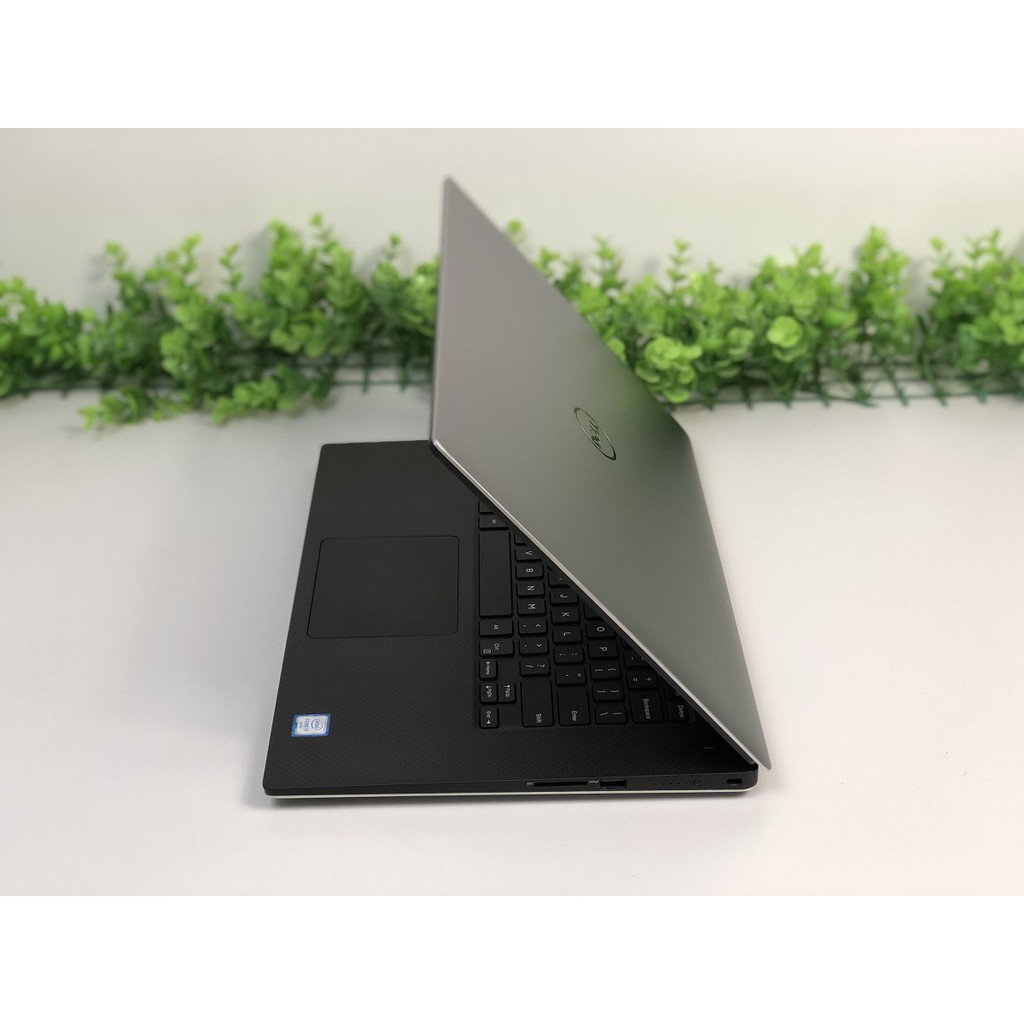 Dell Precision 5520 i7 Laptop Workstation thiết kế nhỏ gọn mỏng như Ultrabook | BigBuy360 - bigbuy360.vn