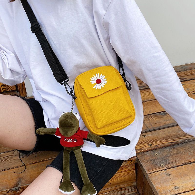 Túi Đeo Chéo Nữ Hoạ Tiết Hoa Cúc