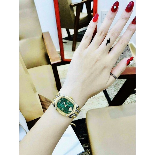 Đồng hồ nữ Versace máy Nhật, uy tín chất lượng.