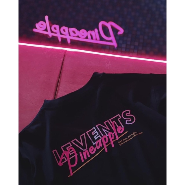 Áo thun phông logo tay nam nữ PINK tay lỡ form rộng PINEAPPLE Unisex