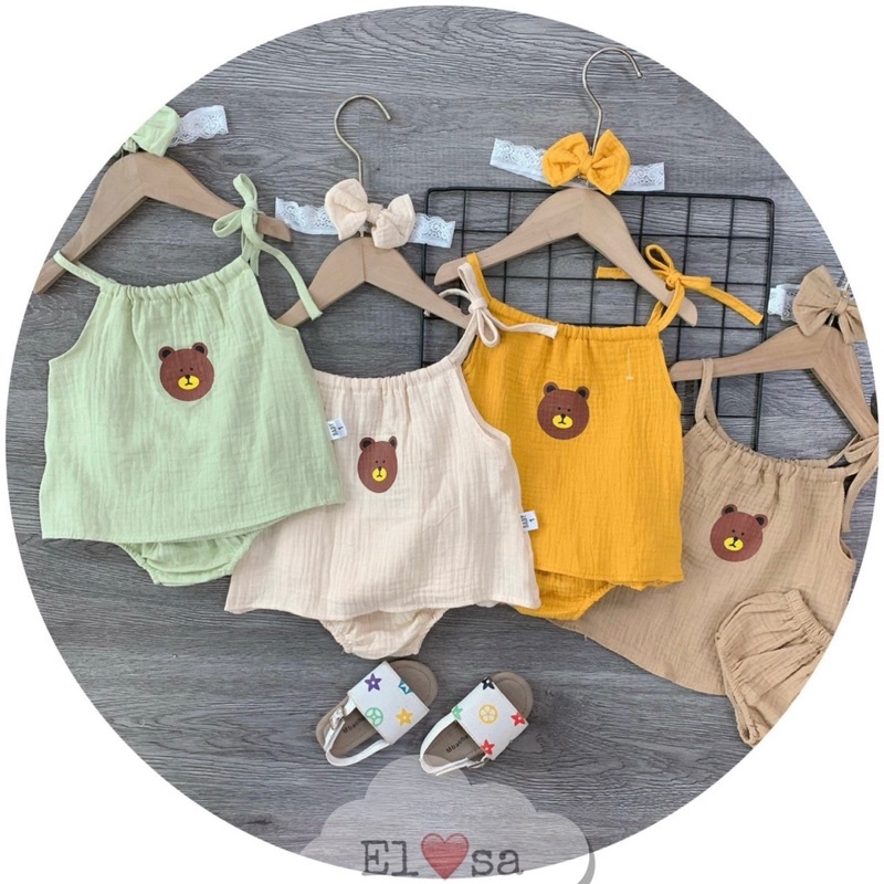 Bộ quần áo vải xô muslin kèm băng đô cho bé gái thêu hình gấu ( bộ 2 dây)