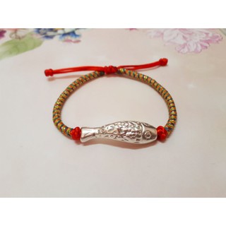 Vòng tay charm cá chép bạc