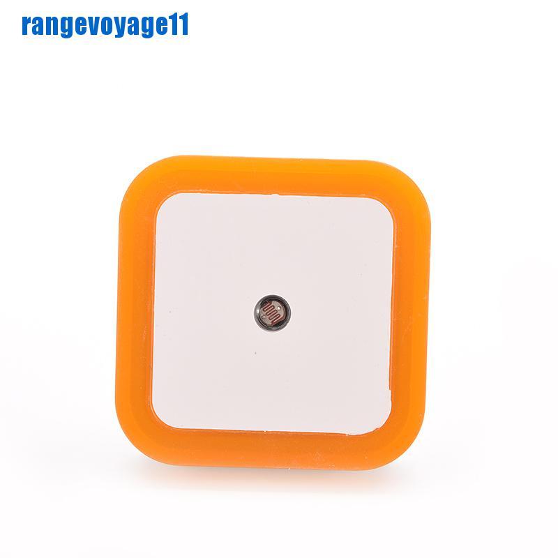 Đèn Ngủ Led Tự Động Điều Chỉnh Phích Cắm Cảm Ứng