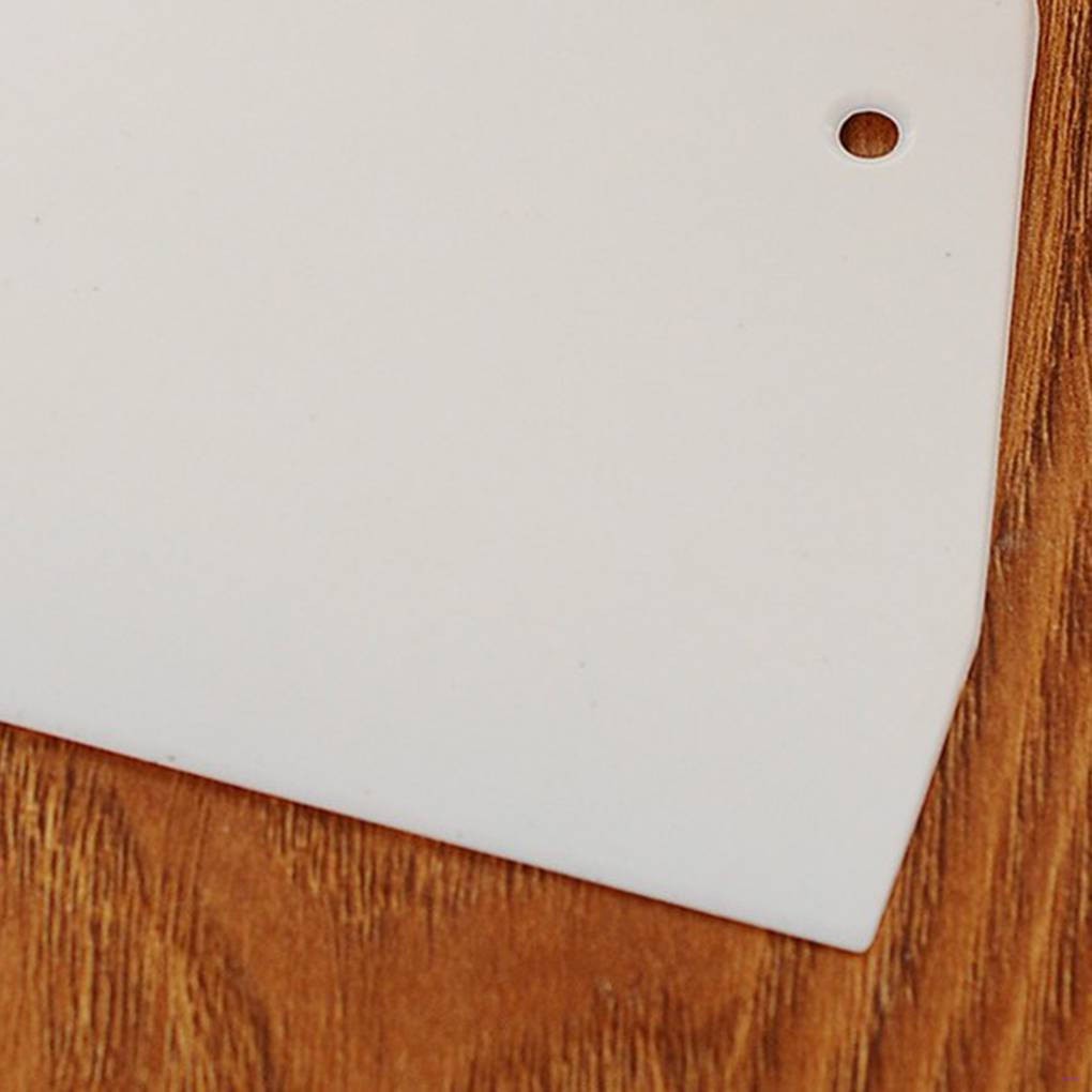 Dụng cụ cắt bột hình thang tiện dụng