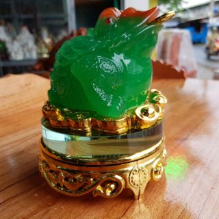 Cóc ngậm tiền phong thủy