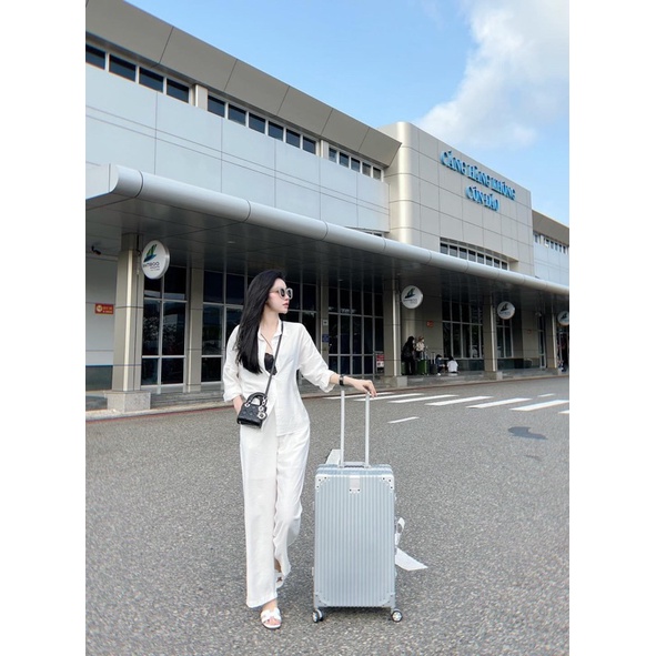 SET áo sơ mi quần ống rộng vải đũi màu trắng