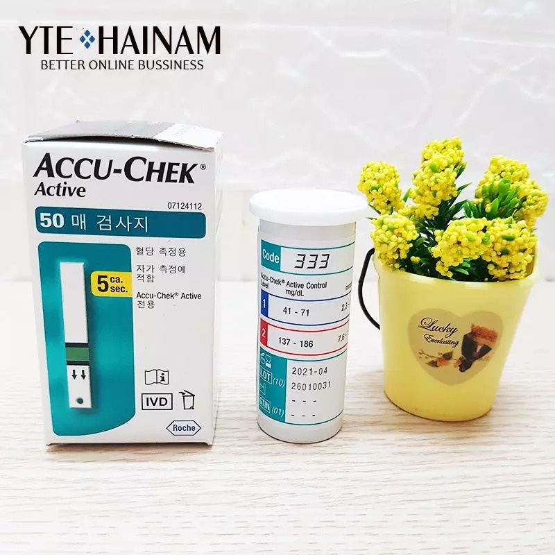 Que Thử Đường Huyết Accu Chek Active 50 + Quà Tặng