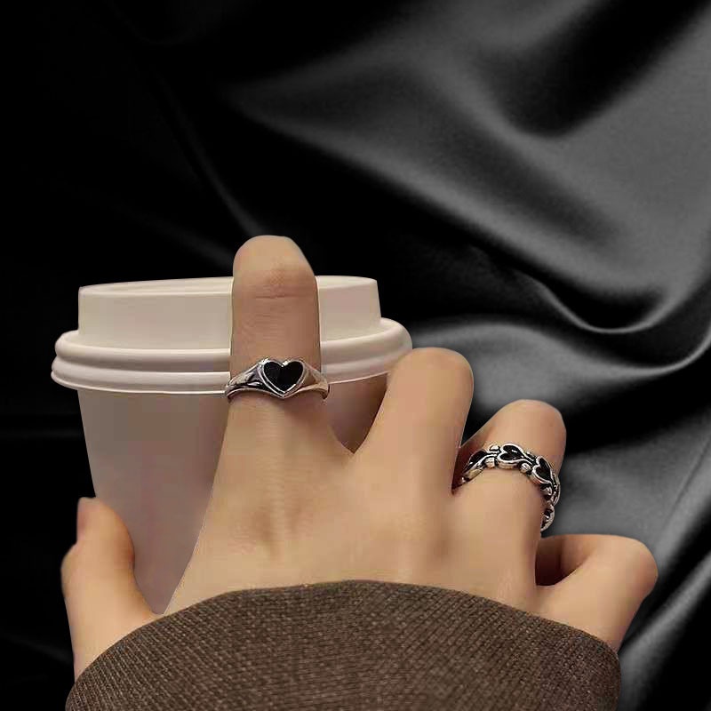 Nhẫn Hở Hình Trái Tim Màu Đen Cổ Điển Đơn Giản Có Thể Điều Chỉnh Cho Nam Và Nữ