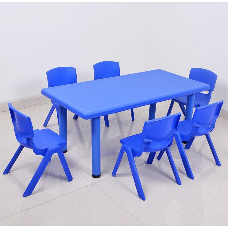 Bàn học cho bé thích hợp cho trẻ ngồi từ mẫu giáo đến hết cấp 2