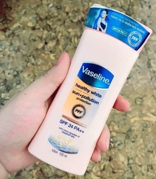 Sữa dưỡng thể Vaseline (chính hãng)