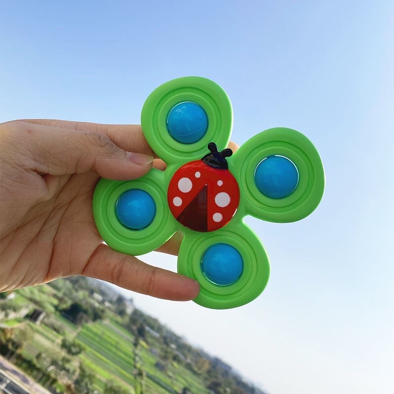 Bộ đồ chơi sét 3 con quay chong chóng Spinner,dính tường, phát âm thanh vui nhộn cho bé, kích thích tập chung