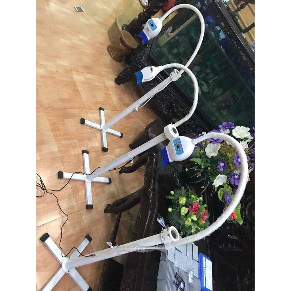 Chân Đèn Tẩy Trắng Răng