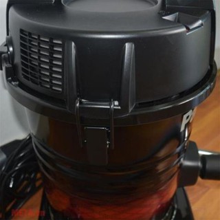 Máy hút bụi Panasonic PAHB-MC-YL631RN46