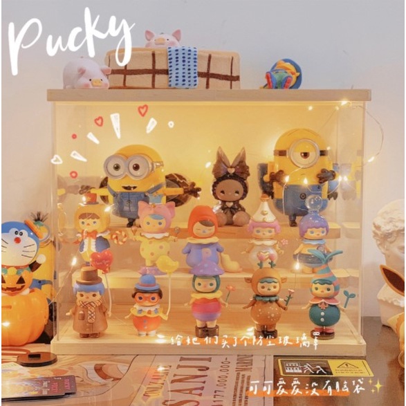 Hộp trưng bày mô hình bằng acrylic trong suốt kèm giá đỡ bằng gỗ chống bụi
