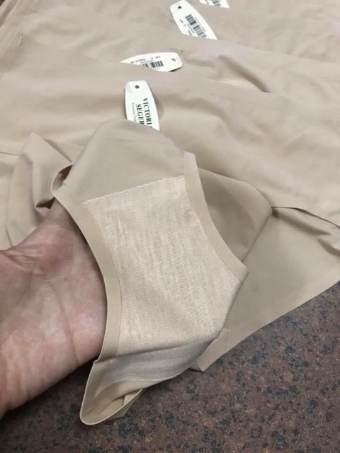 Sỉ 10 quần lót đúc ko đường may riêng màu da đen trắng