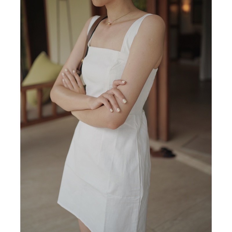 [Mã SKAMSALEP6 giảm 10% tối đa 100K đơn 150K] Đầm 2 đây bảng to freesize Pumi | BigBuy360 - bigbuy360.vn