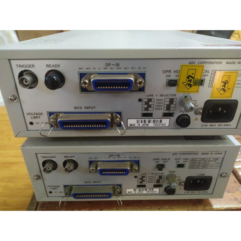 Máy hiệu chuẩn / Máy phát điện áp / dòng điện một chiều có thể lập trình ADVANTEST R6144. Made In Japan