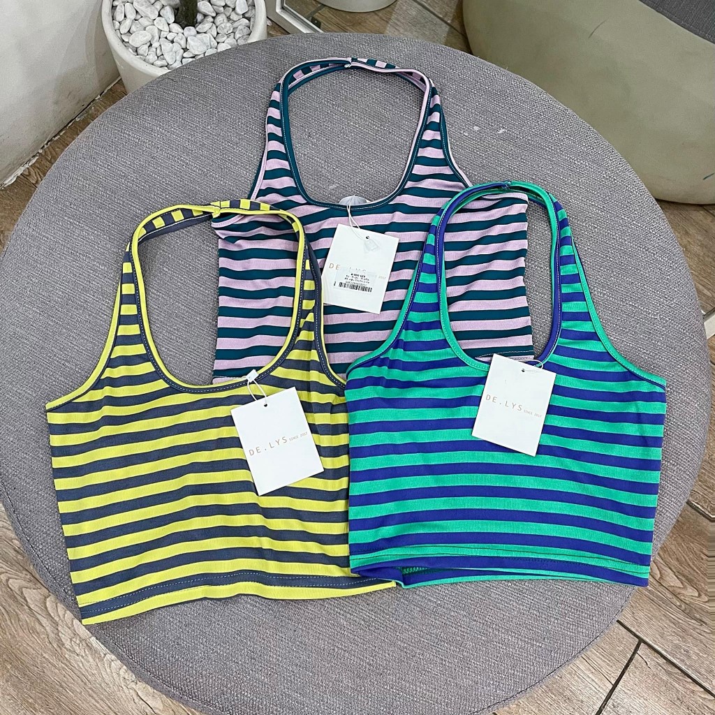 Áo yếm croptop kẻ ngang Delys áo croptop cổ yếm hở lưng