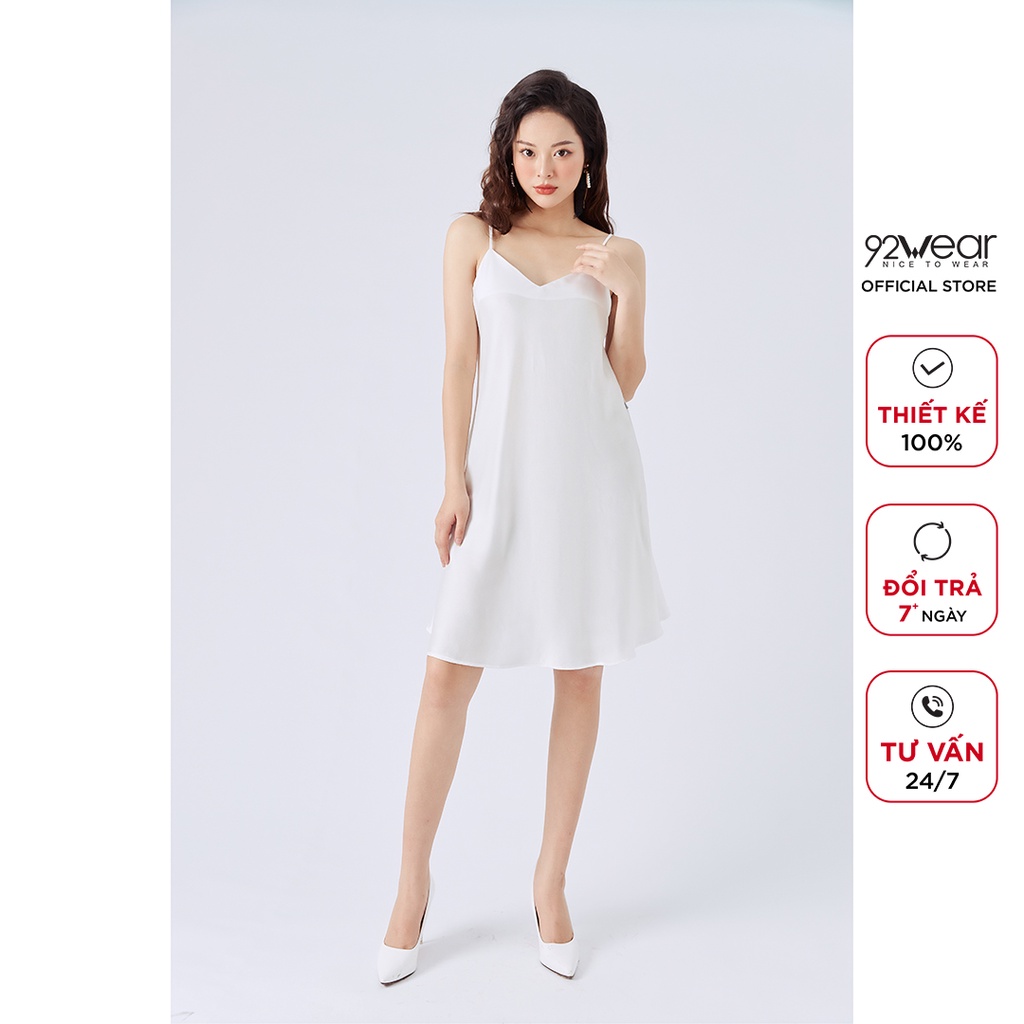 Váy ngủ 2 dây 92WEAR thiết kế vải lụa dáng suông NDA2061