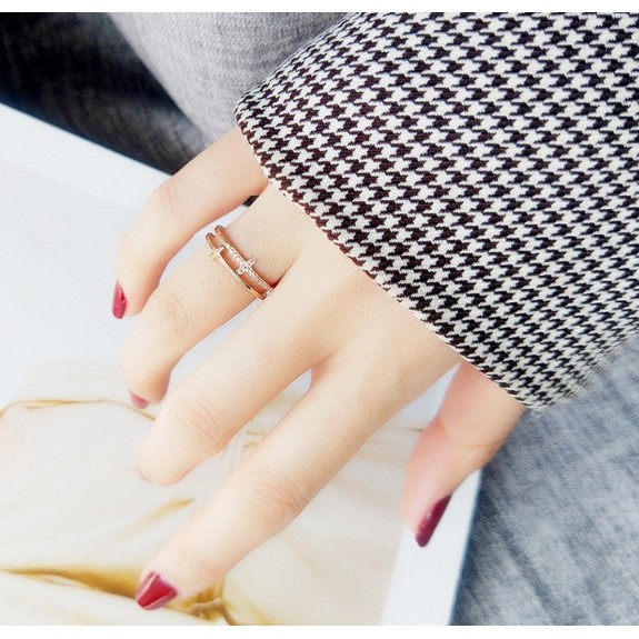 Nhẫn titan cao cấp kiểu thánh giá thời trang Hàn Quốc siêu đẹp, bền màu, hợp thời trang - Tặng hộp đựng xinh xắn