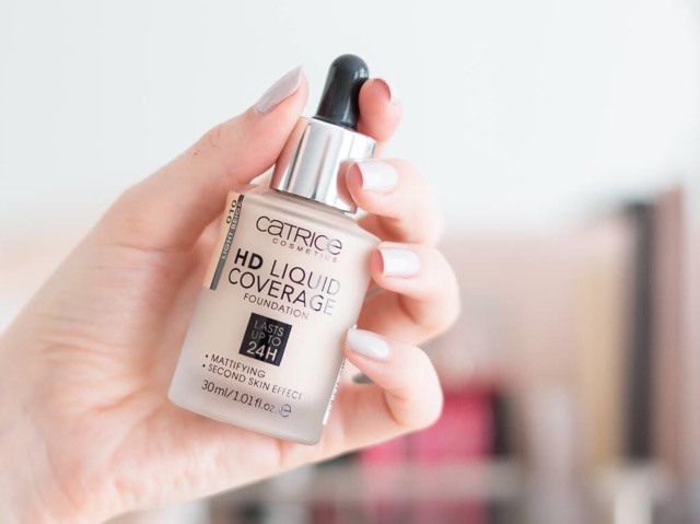 Kem Nền Catrice HD Liquid Coverage Foundation