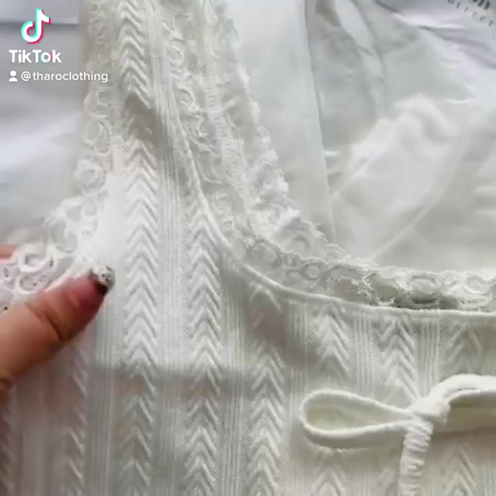 Áo Croptop Nữ Hai Dây, Hoạ Tiết Bông Lúa Viền Ren - Tharo Clothing [AO00074] | BigBuy360 - bigbuy360.vn