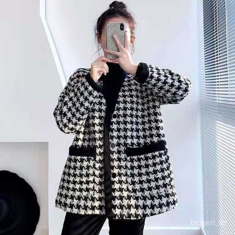áo khoác dạ nữ, dáng ngắn cài khuy cổ điển sang trọng thanh lịch thu đông 2021 | BigBuy360 - bigbuy360.vn