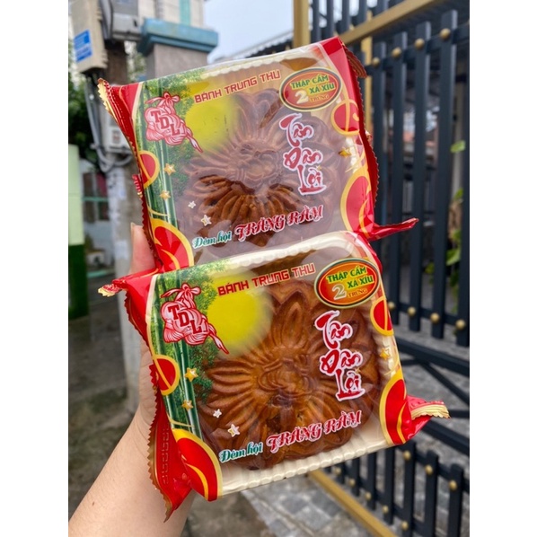 Bánh trung thu nhân thập cẩm xá xíu 2trứng Tân Dân Lợi 200g