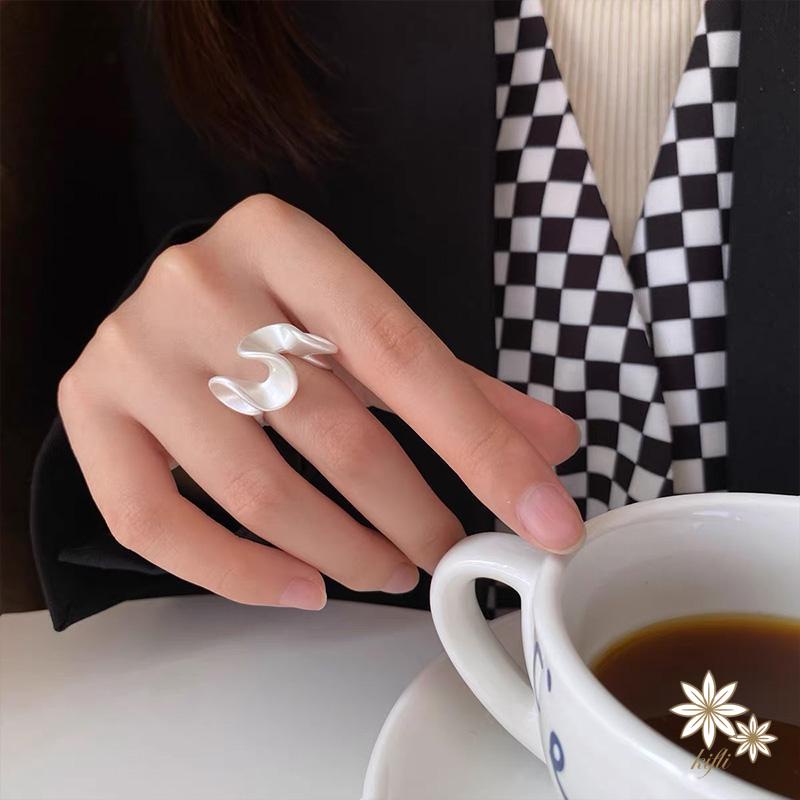 【kifli】Nhẫn Hở Kiểu Gợn Sóng Đính Đá Zircon Có Thể Điều Chỉnh kifli.acc} Cho Nữ Mờ / Matte