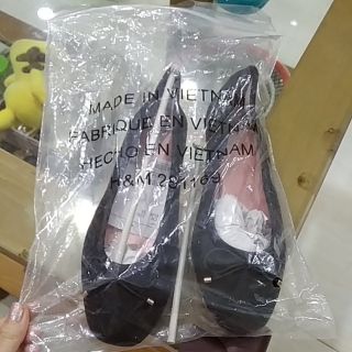 Giày bệt hm