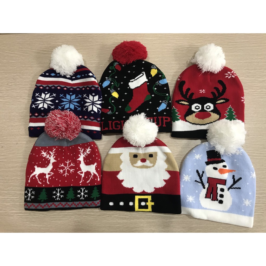 Mũ len Noel đính quả bông xinh cho các bé