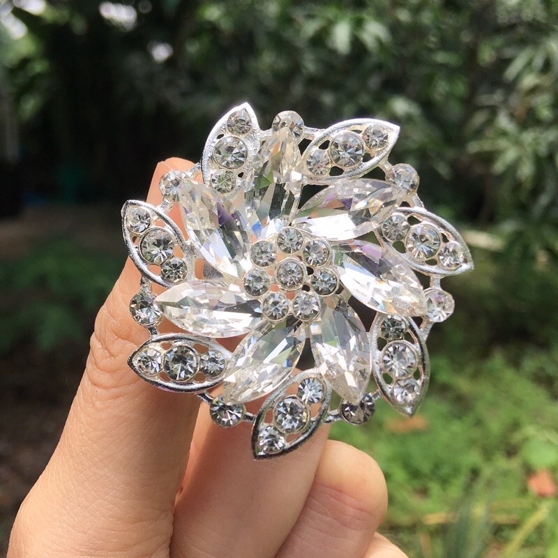 Cài áo váy sang xịn 2