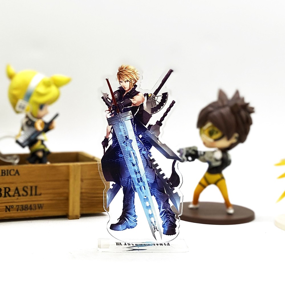 Mô hình nhân vật game Final Fantasy FF VII 7 bằng acrylic