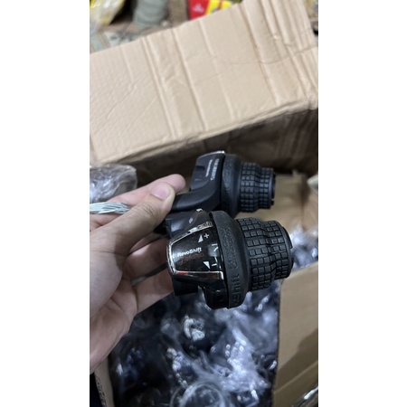 Tay đề vặn shimano 3/7