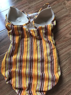 Áo bơi Nhật size S và M